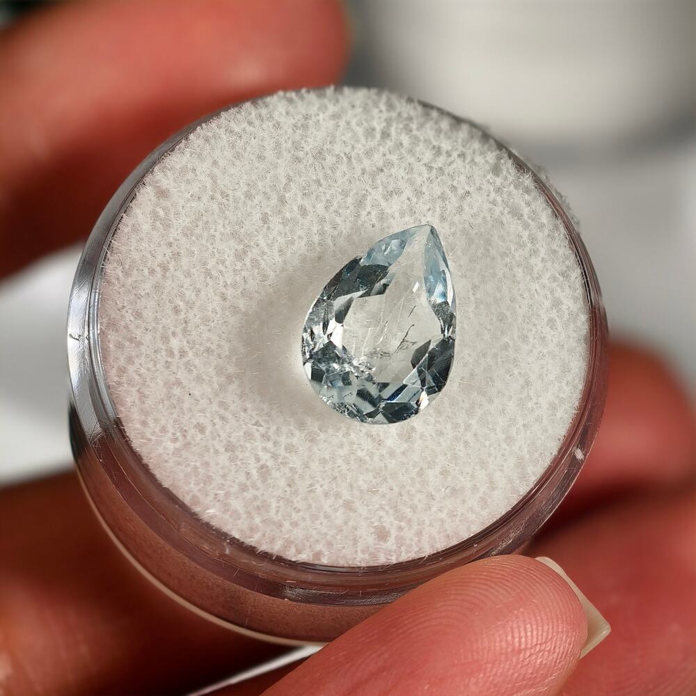2.40ct Aquamarine Pear Cut Gemstone